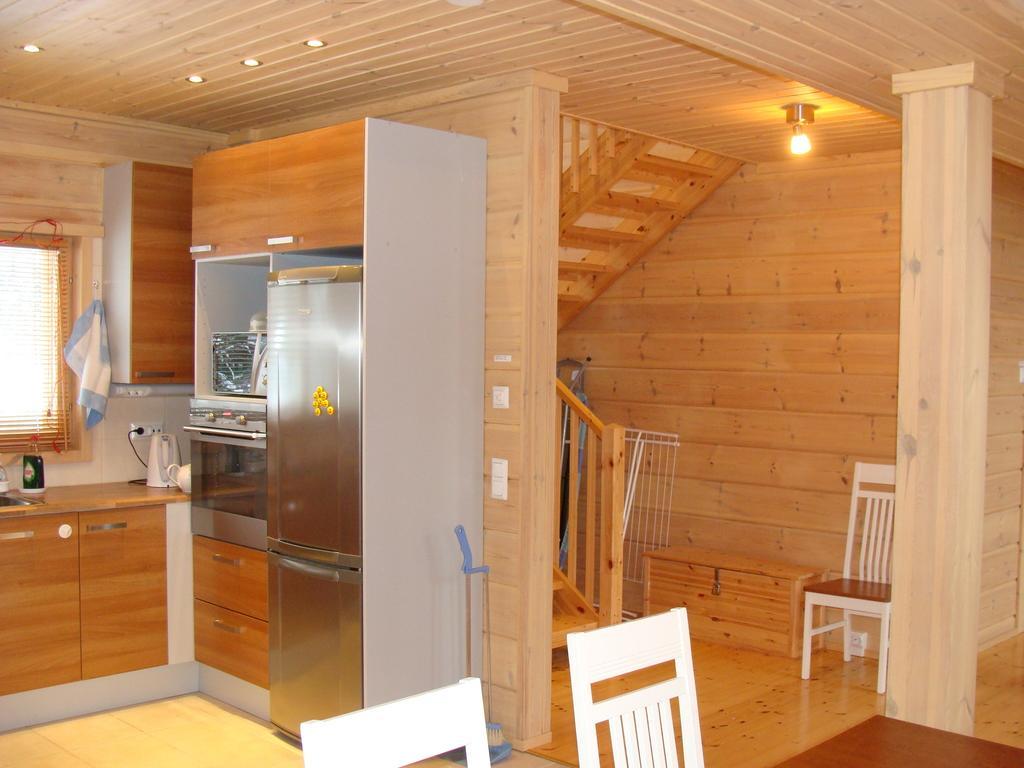 Villa Tiirinkallio Nilsiä Rum bild